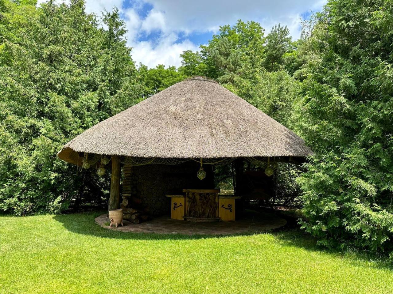 Secret Resort Club Pereyaslav-Khmelʼnytsʼkyy Eksteriør billede